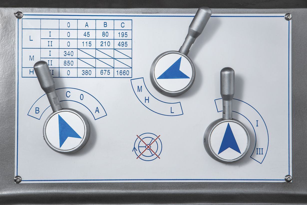 JET JUM-1153VXL DRO универсальный фрезерный станок